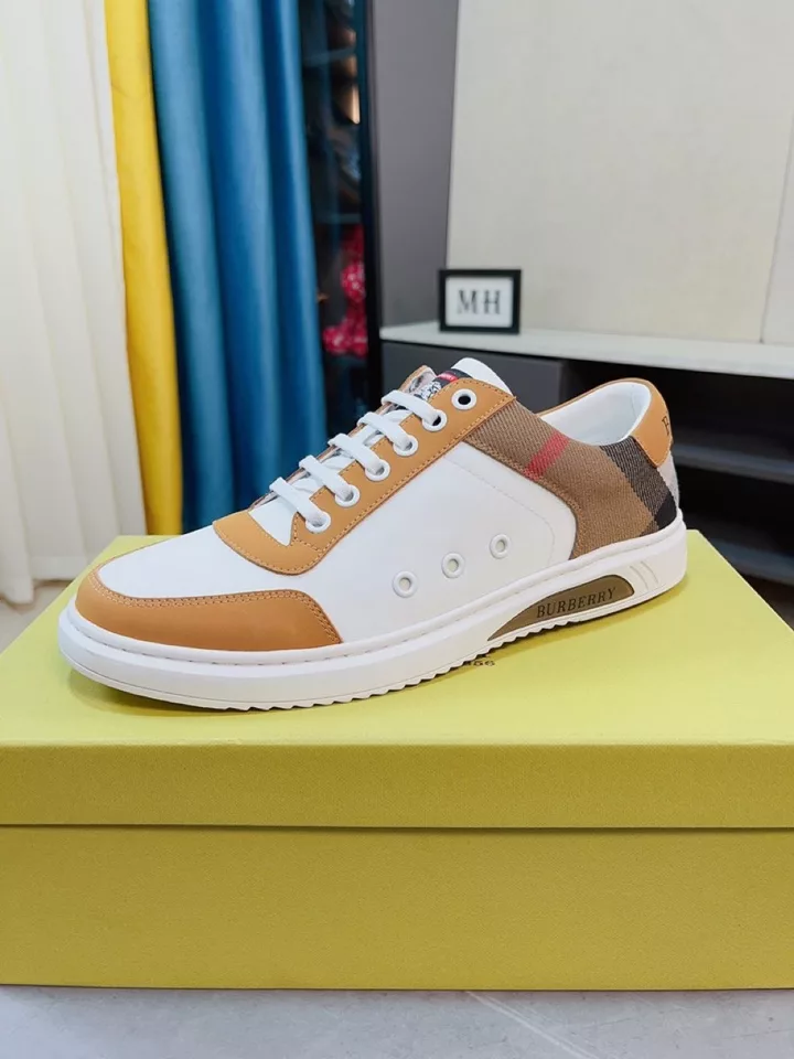 (Luxury brand, the latest fashion men's shoes 🔜 upper selected imported top quality material ➕ outsole original Burberry pattern trim material production and cowhide splicing, highlighting the brand image) leather sheep lining, on the foot lightweight and comfortable, personality fashion rubber wear-resistant outsole, size: 38/44