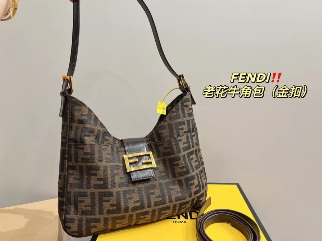 Size 30.17<br>Fendi croissant bag (old flower)<br>Low-key and atmospheric fashionable and versatile<br>Simple and high class