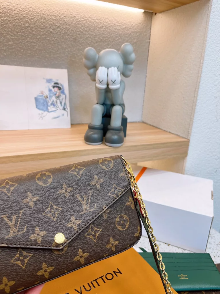 LV new three in one| The most powerful combination of the big pop