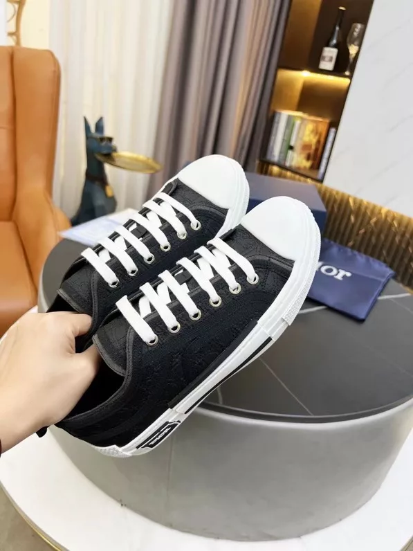 Dior sneakers. Size: 35-44