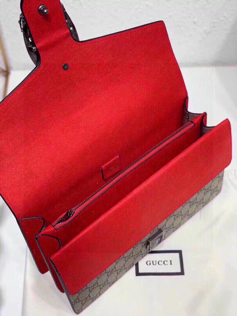 🎀🎀 color apricot red 🎀 size 28x16🎀 [smug] 28cm Gucci wine bag Dionysus Netflix celebrity favorite The beautiful Gucci wine bag is enough to make you drunk ~ Dionysus wine bag The hottest model in the fashion world 😘 Imported PVC with anti-hair cowhide 🐂 fall in love with him and can not help it, casual ➰ matchy-matchy is so capricious beauty 💕