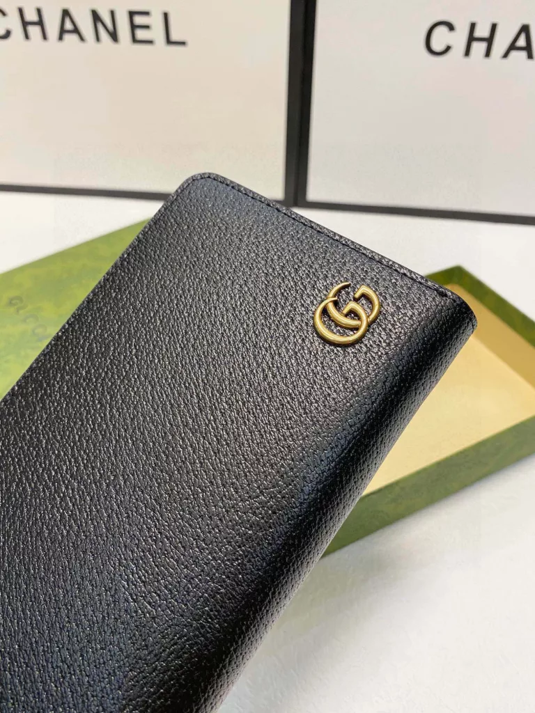 🎀Color Black🎀Size 19xq10🎀GUCCI original pigskin grain official website synchronization, superb handmade 🎁With lychee grain cowhide original hardware. Physical photography 📷