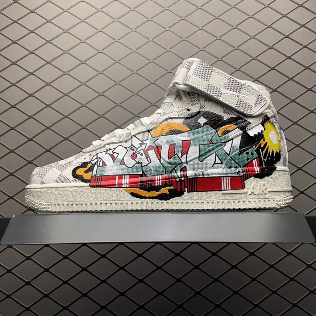 Louis Vuitton x Off-white x NK Air Force 1 LV tripartite co-branded model Air Force 1 mid-top casual sports board shoes Full set of custom shoebox Accessories Size: 36 36.5 37.5 38 38.5 39 40 40.5 41 42 42.5 43 44 45 46