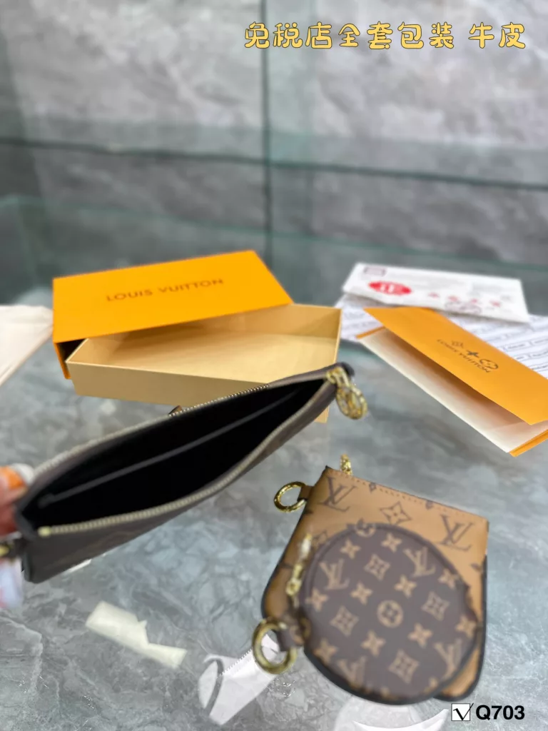 LV trio coin purse country trio clutch bag Ren super popular bag<br>Louis vuitton trio three in one coin purse