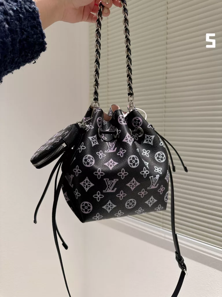 Lv Bucket New NEONOE Drawstring Bucket Bag Shoulder Women's Bag Louis Vuitton 💃🏼 Size 23cm