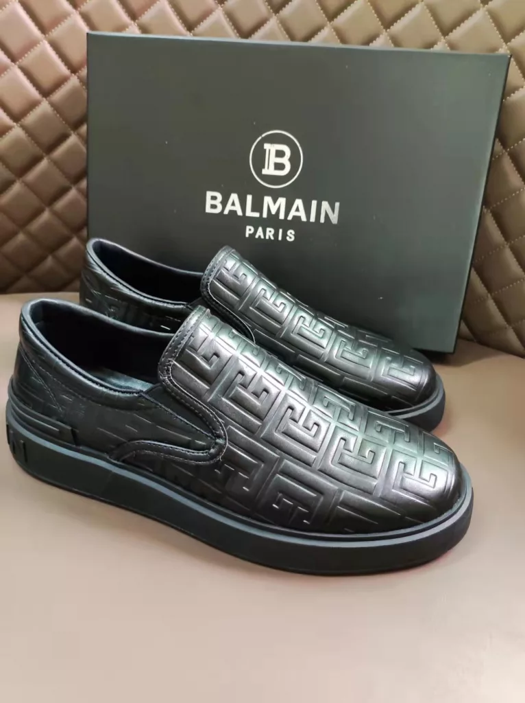 Balmain - fashion classic board shoes, the<br>Yardage 38-45<br>Made of imported cowhide for fabric and cowhide lining.