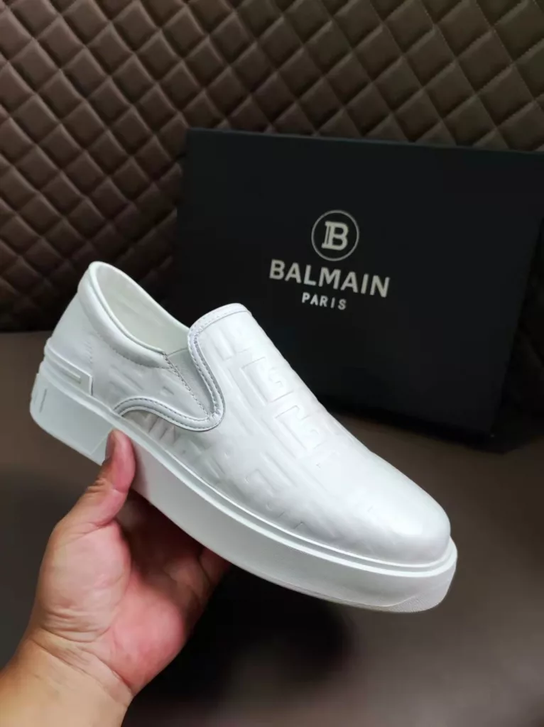 Balmain - fashion classic board shoes, the<br>Yardage 38-45<br>Made of imported cowhide for fabric and cowhide lining.