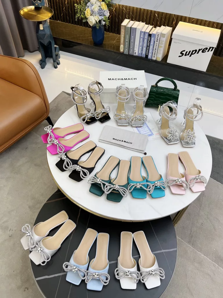 Mach & Mach Crystal Bow Fairy Single Shoe Collection<br>Imported real silk face A grade proud diamond bow buckle inside footpad sheepskin feet gorgeous<br>High end rubber sole + original consistent leather outsole<br>Shoe size :35-42