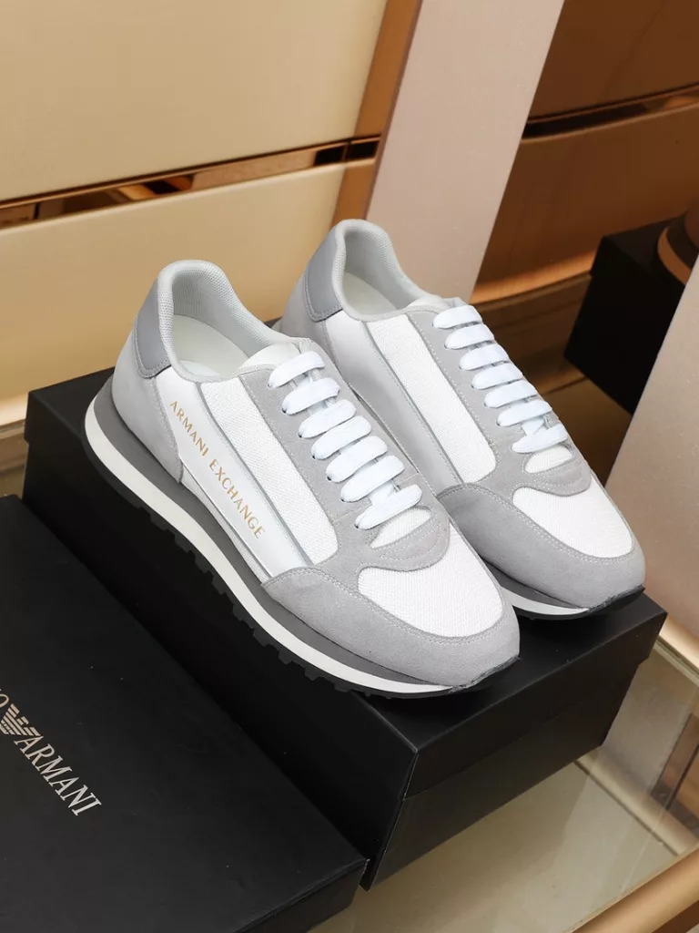 Armani] new men's fashion casual shoes 🇨🇳 original single quality, high-end boutique 💯 details exquisite exquisite, using Italian cowhide with breathable mesh ➕ luxury sheepskin cushion foot 🌶 🌶 rubber wear-resistant non-slip outsole, comfortable to wear 🎋 craft refined, fine workmanship, worth having 🍉 yardage: 38-44