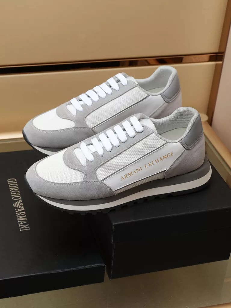 Armani] new men's fashion casual shoes 🇨🇳 original single quality, high-end boutique 💯 details exquisite exquisite, using Italian cowhide with breathable mesh ➕ luxury sheepskin cushion foot 🌶 🌶 rubber wear-resistant non-slip outsole, comfortable to wear 🎋 craft refined, fine workmanship, worth having 🍉 yardage: 38-44