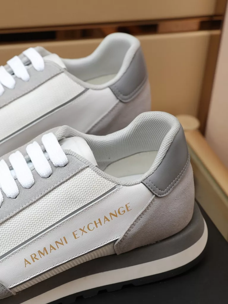 Armani] new men's fashion casual shoes 🇨🇳 original single quality, high-end boutique 💯 details exquisite exquisite, using Italian cowhide with breathable mesh ➕ luxury sheepskin cushion foot 🌶 🌶 rubber wear-resistant non-slip outsole, comfortable to wear 🎋 craft refined, fine workmanship, worth having 🍉 yardage: 38-44