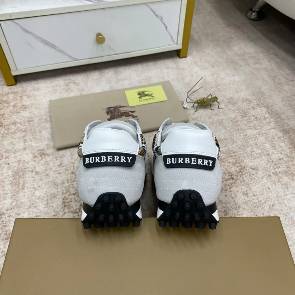 (BURBERRY - Burberry) classic models ✔️ top original single purchase goods! High-end men's 👔 casual - knitted shoes ! Original single boutique ~ simple fashion British model ~ the original imported counter guest supply plaid fabric ➕ imported cowhide lining cushioned foot, rear end bump three-dimensional logo decoration, the original rubber sole!<br>Size: 38 -44 (45 custom) X8