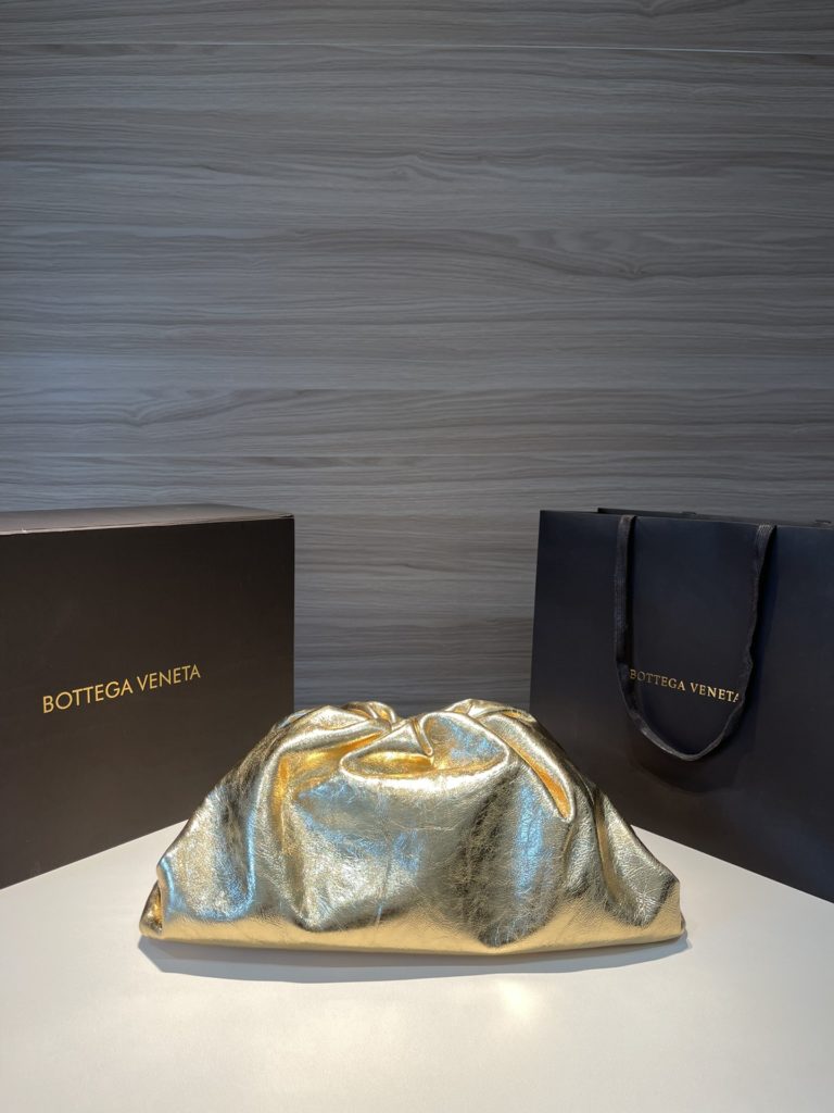 BV new shoulder bag clutch bag Bottega venetḁ 