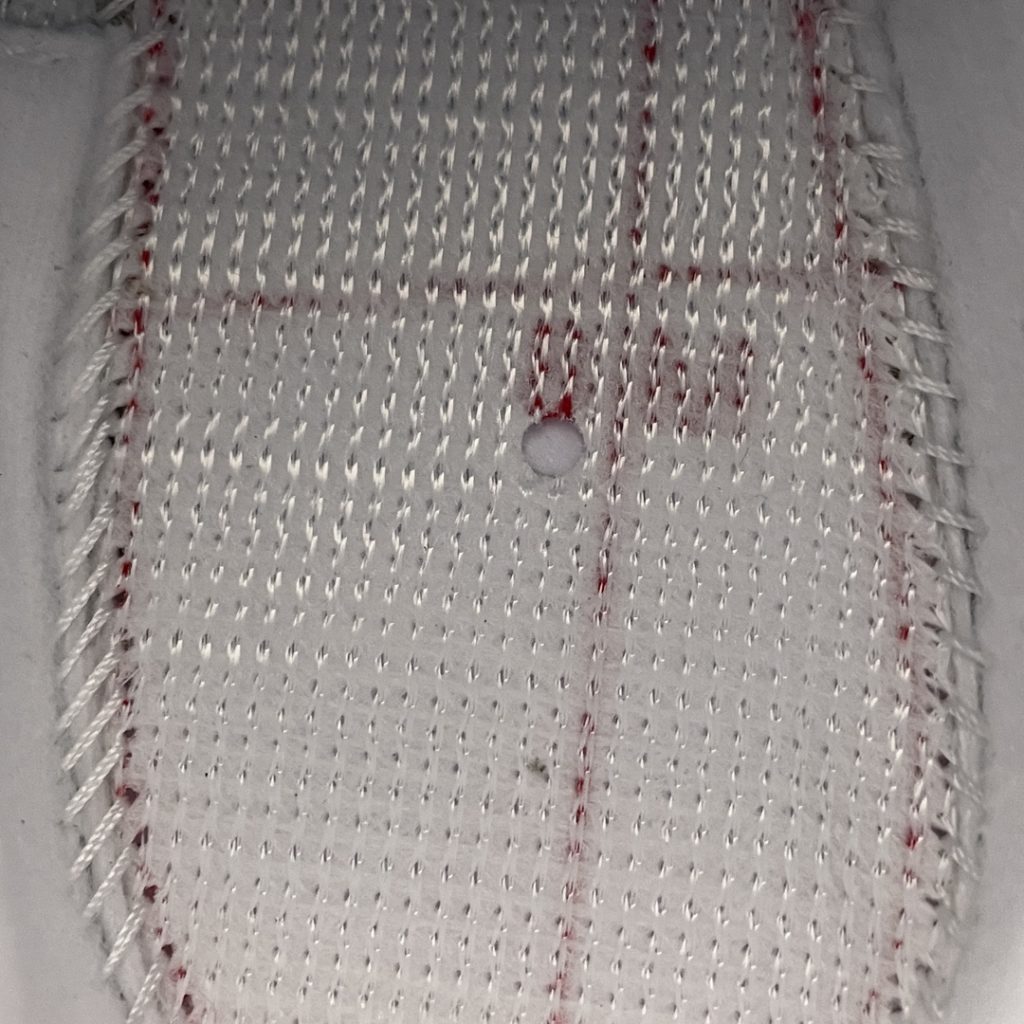 Air Jordan 3 Retro AJ3 Joe 3 Cultural Basketball Shoe CK9246-136, produced by professional AJ foreign trade factory, is made of pure raw leather. The material used for the top layer is not ambiguous. Size: 40 40.5 41 42 42.5 43 44 44.5 45 46 47.5