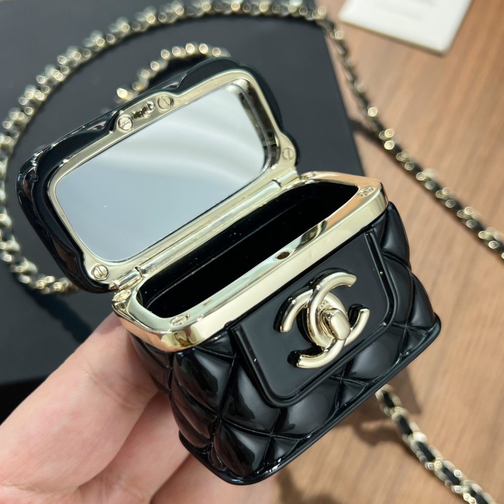 ❗ : New products ❗ : New ☑️ CHANEL Chanel double-c rhombus cross-body small bag chain necklace [gift box] full set of CHANEL original packaging [process] original single level manual engraving complete [material] high-quality brass material