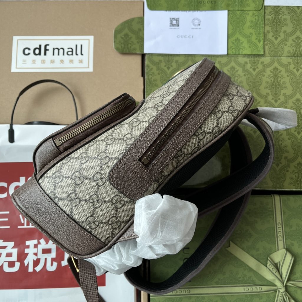 📣📣📣 [Original leather 🌈 (Cdfmall Sanya duty-free shop handbag] Ophidia family~backpack classic GG fabric with cowhide, inlaid with red and blue webbing, bronze wide GG pattern shoulder strap is very eye-catching, the back is made of breathable mesh technology fabric, and all elements are fully displayed! The size and capacity of the bag is perfect, regardless of clothing matching, travel can be. Model number: 547965, size: 22 * 29 * 15