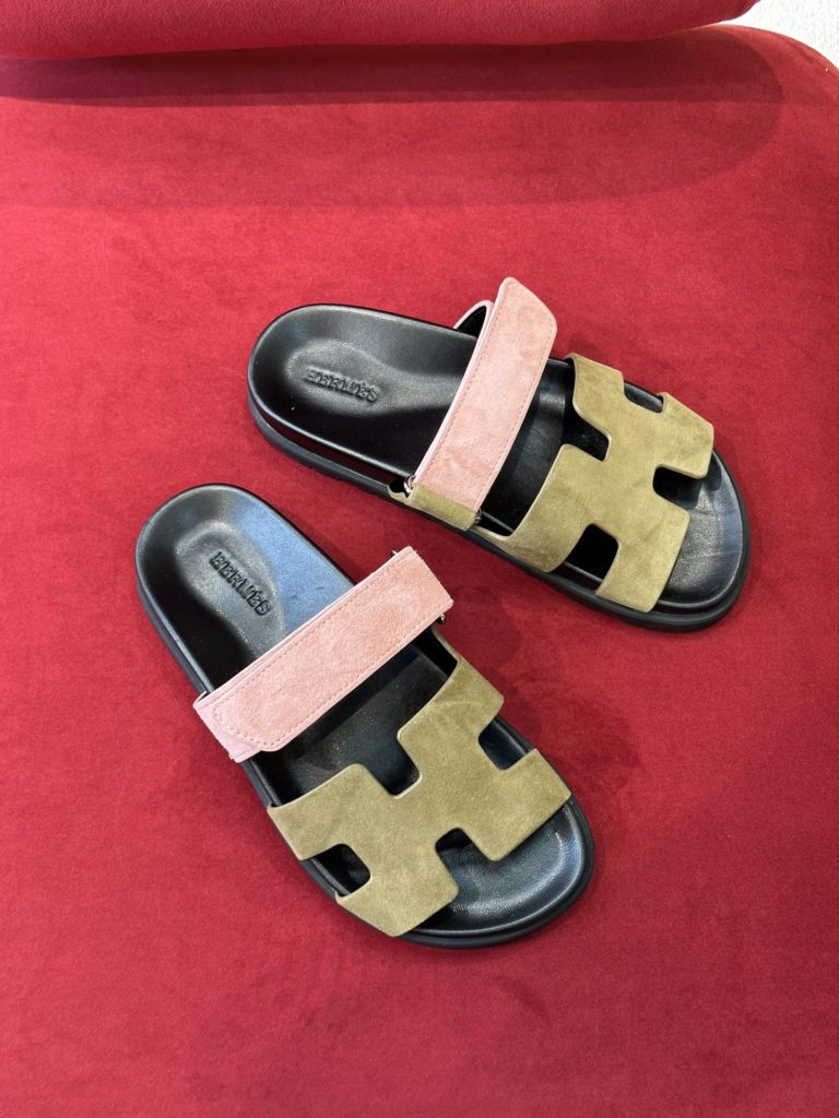 Hermes Herme…s ss23 new arrival～<br>The classic +2023 new color scheme is too pretty<br>The splicing and contrasting colors of different colors and materials can easily create a fashionable and refined look!<br>Top Boutique 35-41