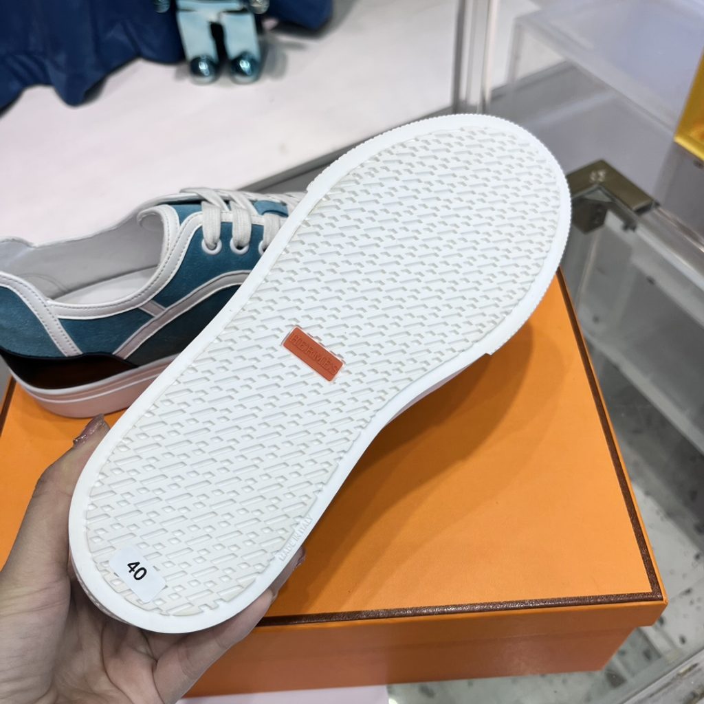 Hermes Hermes 23ss scarpe bianche all'inizio della primavera! Forma duratura dello stivale + design retrò britannico, classico e resistente! L'ultima forma originale dello stampo invertito, l'ultima forma 1: 1 e i tessuti di fascia alta importati presentano una trama delicata!<br>Stampo aperto per personalizzare la suola privata ad alta densità di livello A, confezione lussuosa!<br>Taglia: 35-44 può essere ordinata 45.46