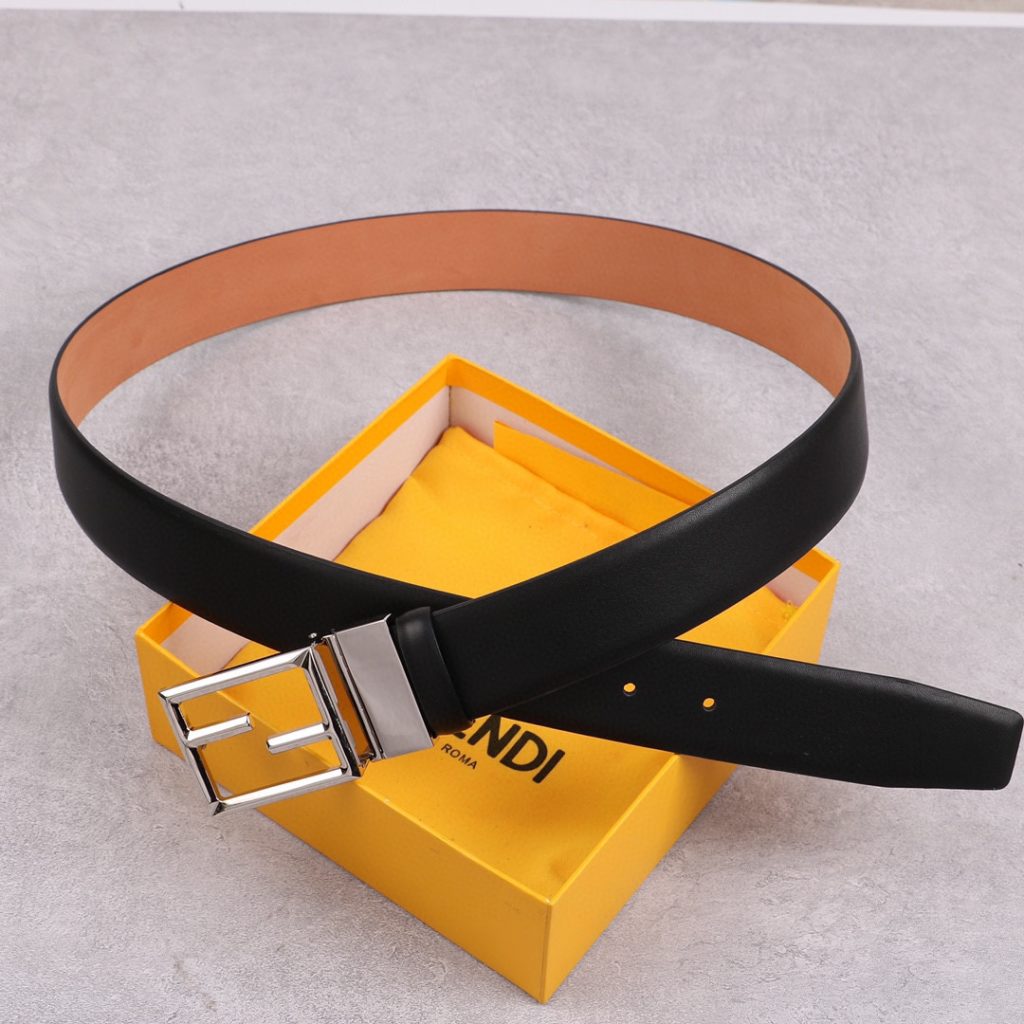 FENDl (Fendi) 38MM wide double-sided imported calfskin production with the original F buckle classic fashion casual trend men's belt exquisite style unique design workmanship details perfect HD real shooting quality assurance