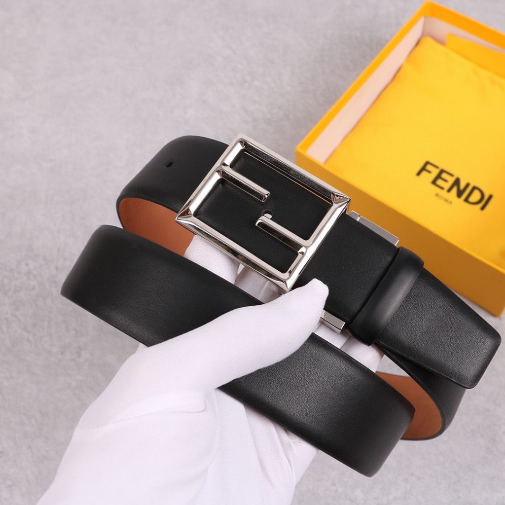 FENDl (Fendi) 38MM wide double-sided imported calfskin production with the original F buckle classic fashion casual trend men's belt exquisite style unique design workmanship details perfect HD real shooting quality assurance