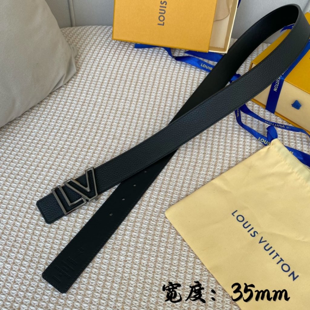 Donkey family S22 fall new belt series [male models] new belt [love] width 3.5cm original factory lychee grain with soft calfskin bottom new hollow letter effect process fine density thick gold plating effect is awesome 👍🏻