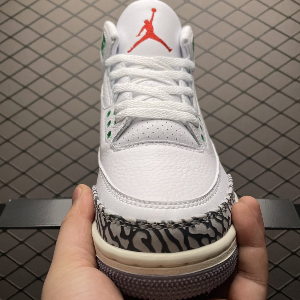 Air Jordan 3 Retro AJ3 Joe 3 Cultural Basketball Shoe CK9246-136, produced by professional AJ foreign trade factory, is made of pure raw leather. The material used for the top layer is not ambiguous. Size: 40 40.5 41 42 42.5 43 44 44.5 45 46 47.5