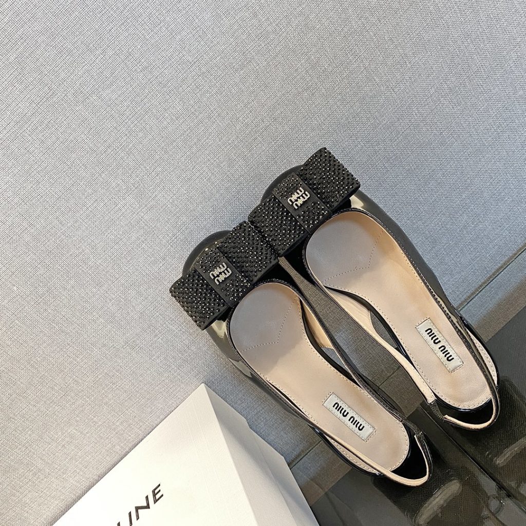 Miu Miu Crystal Bow chunky Heel Sandals<br>Size: 35 36 37 38 39 (40 Custom)