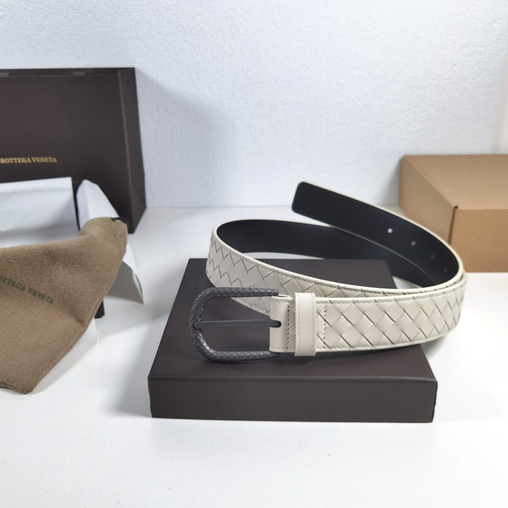 Bottega Veneta 35mm, beige Classic business casual premium belt Low-key luxury Exquisite handcrafted.