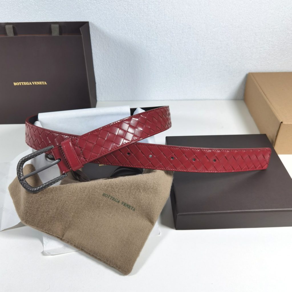 Bottega Veneta 35mm, date red Classic business casual high-end belt Low-key luxury Exquisite handcrafted.