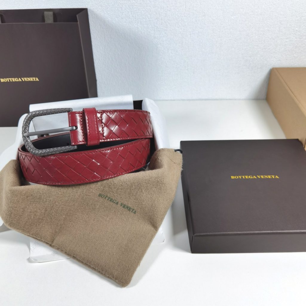 Bottega Veneta 35mm, date red Classic business casual high-end belt Low-key luxury Exquisite handcrafted.