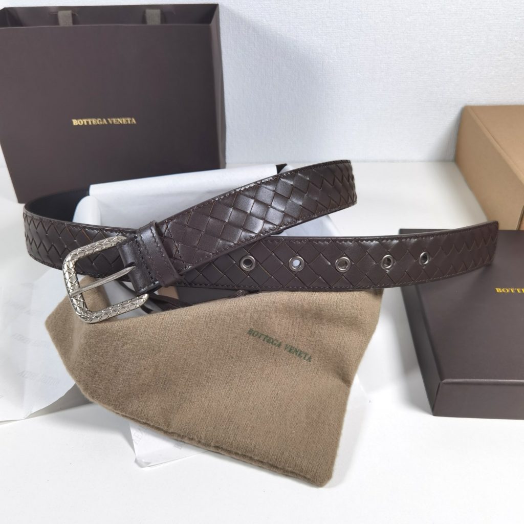 Bottega VenetaMM, Black 🎀 Made of pure handmade cowhide woven, classic business casual model premium belt  Exquisite handcrafted production.