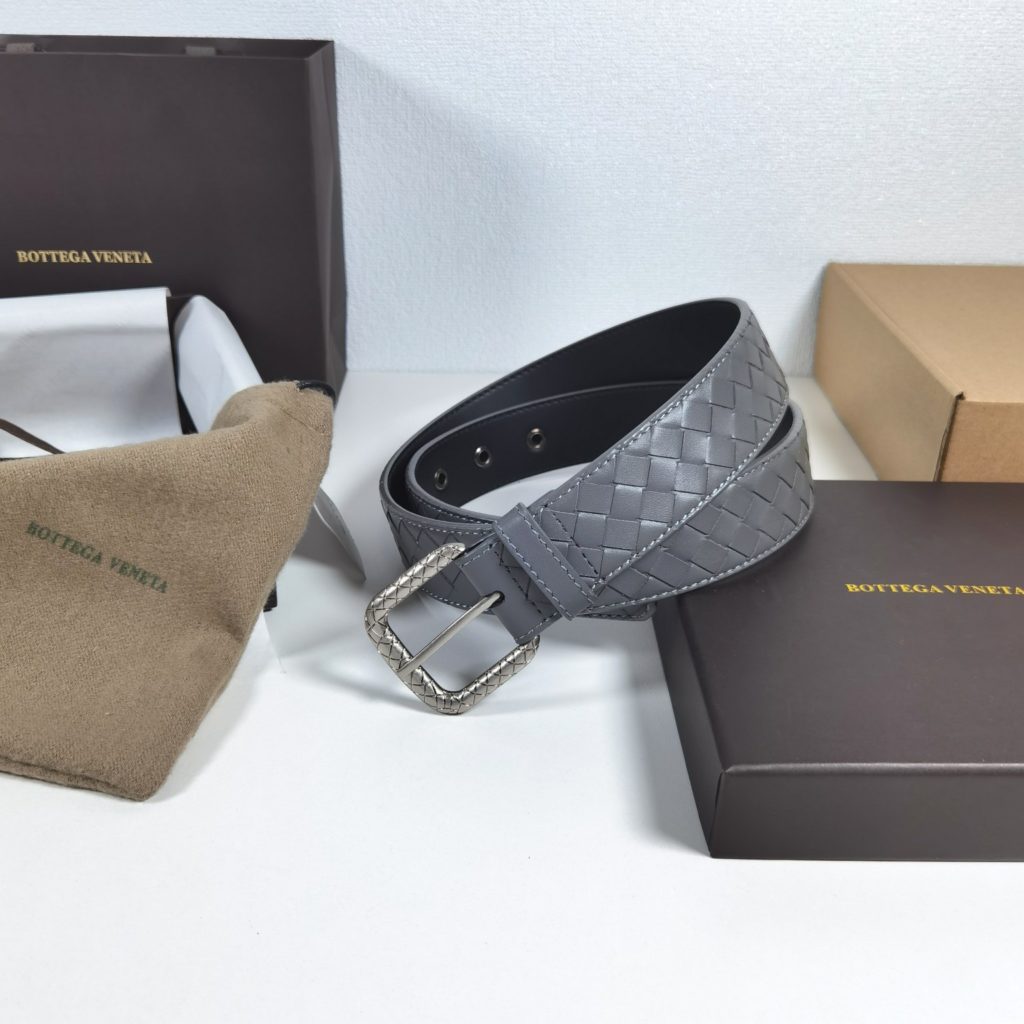 Bottega VenetaMM, Grey 🎀 Made of pure handmade cowhide woven, classic business casual model premium belt  Exquisite handcrafted production.