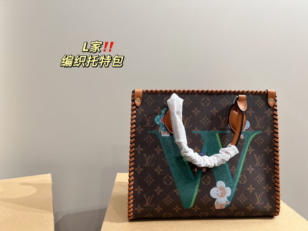 LV woven tote bag<br>Low-key and textured<br>Unique artistic atmosphere<br>High value collector must enter