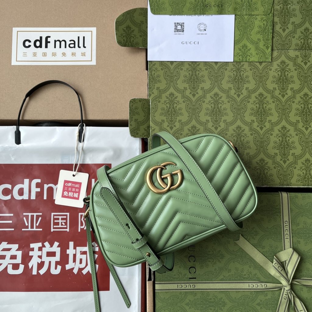 📣📣📣 [Original leather 🌈 (Cdfmall Sanya duty-free shop handbag] 🔥🔥 Have you accepted the irresistible beauty package? GG Marmont series, 🐯 Elegant and exquisite design has captured the hearts of many young girls! At the same time, it is also a must-have piece for global talent! Great! (Black G hardware vacuum electroplating, not easy to fade) Model: 447632. Size: 24 * 12 * 7cm. Color: light green/original leather.