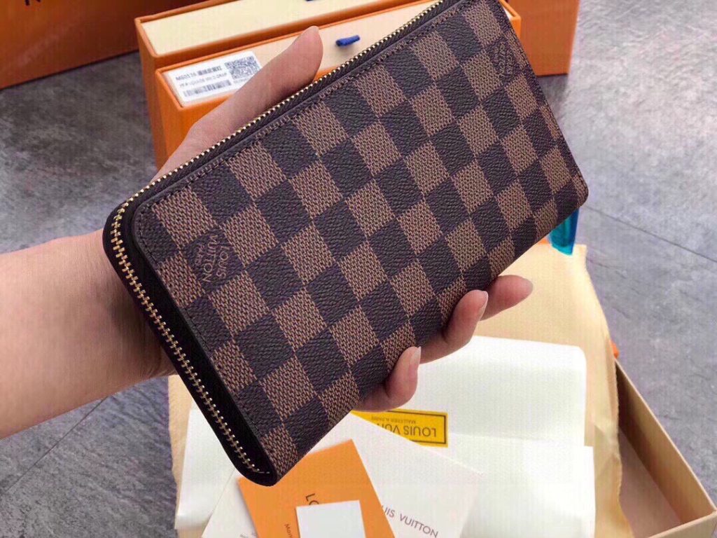 🎀 color old flower black grid curry grid 🎀 size 19x10 🎀 model 60017 🎀 LV ✨ counter fine classic single zipper wallet original quality original hardware 👍🏻 never out of fashion hand must-have models [Delight] sales champion