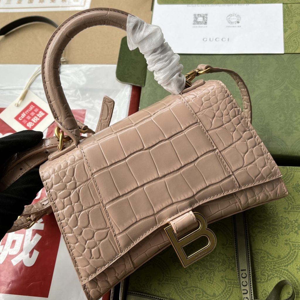 📣📣📣 [Original leather 🌈 (Cdfmall Sanya duty-free shop handbag] 🔥🔥 The first launch of BALENCIAGA in the whole network × GUCCI joint name ‼️ On the centenary of GUCCI's birth, the new 