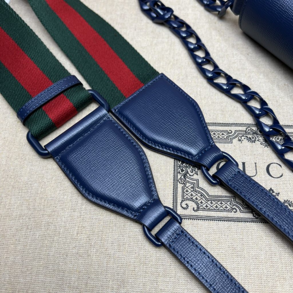 Genuine grade original leather version counter quality, top original goods, real photos! 724713 Dark Blue ～ 🎈🎈🎈 Size W20xH12xD5.5, 🎉🎉🎉 Shipment!