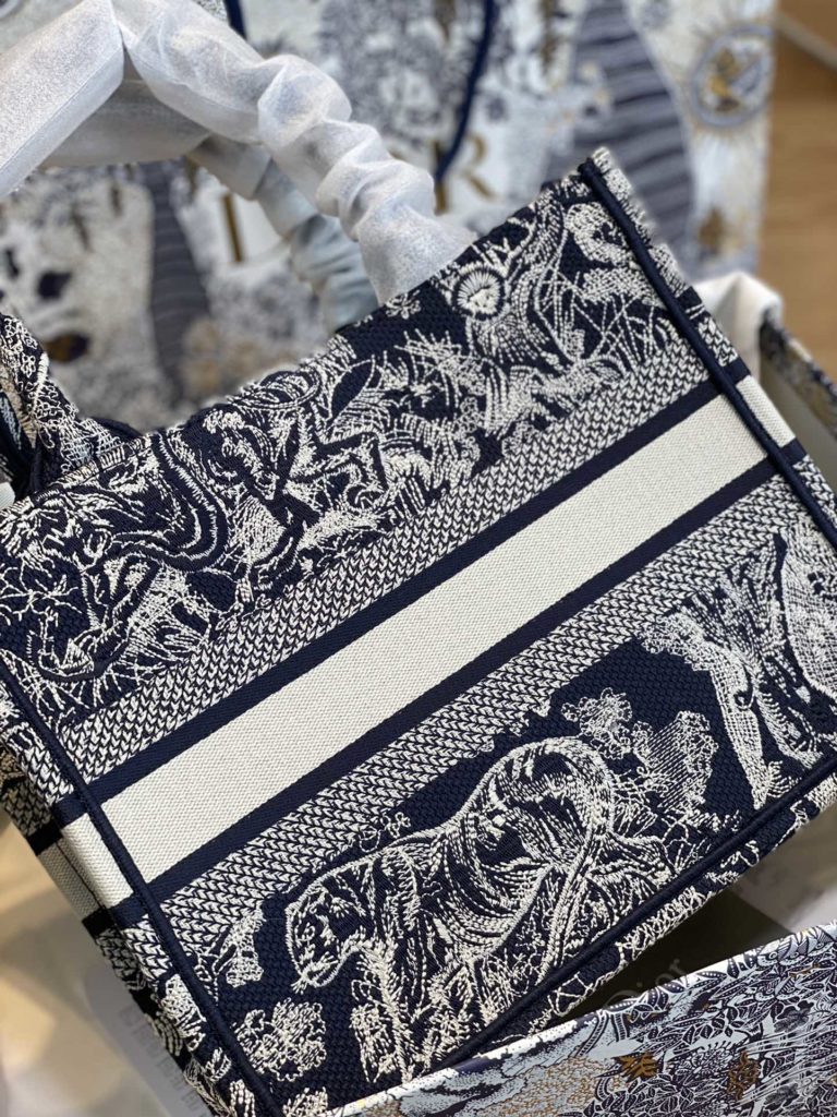 Dior tote bag/Customer order