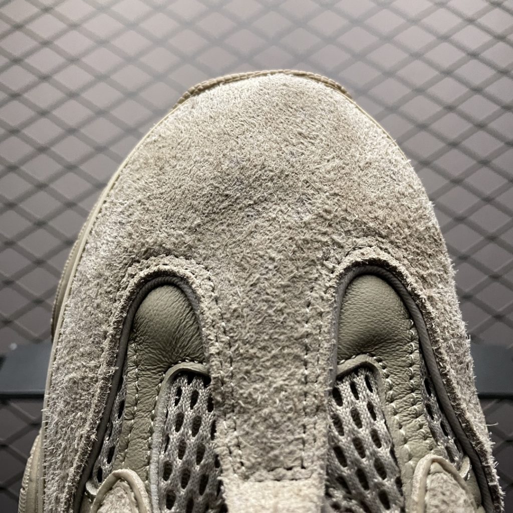 The original version of AD Adidas Yeezy 500 Desert Rate Kanye Coconut 500 