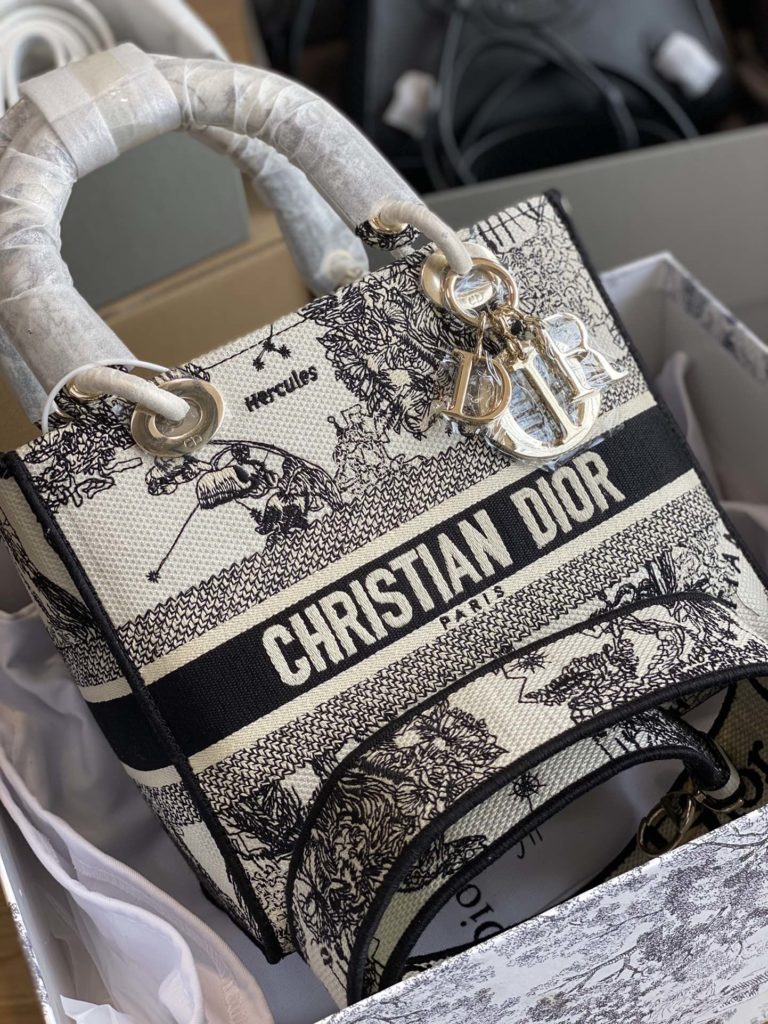 DIOR Medium Diana Bag/Customer order