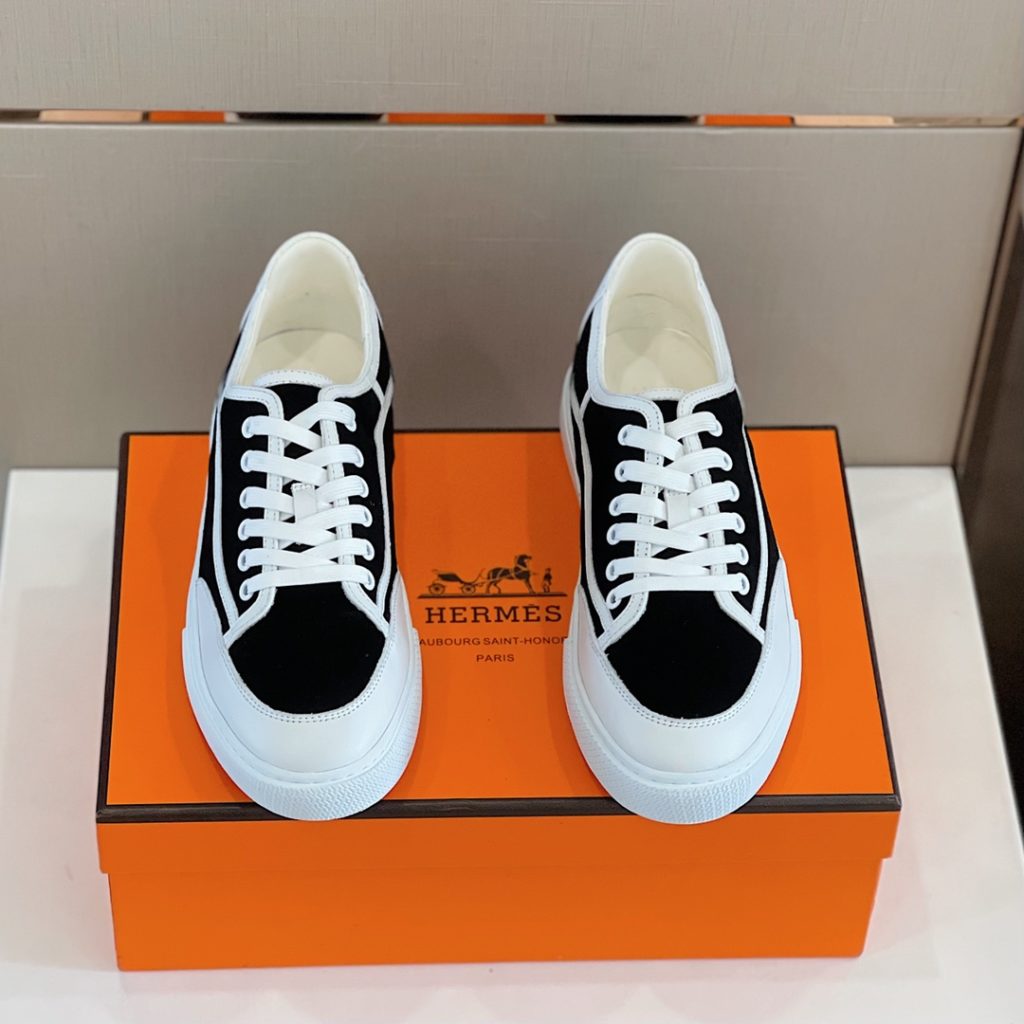 Herme * Emma GET Men's sneakers H Canvas and calfskin sneakers are decorated with the brand logo template cut-out logo. Suitable for spring and summer wear, creating a fashionable look. Cotton canvas and calf leather, goat leather lining, rubber outsole size: 39-44 (38.45 custom made)