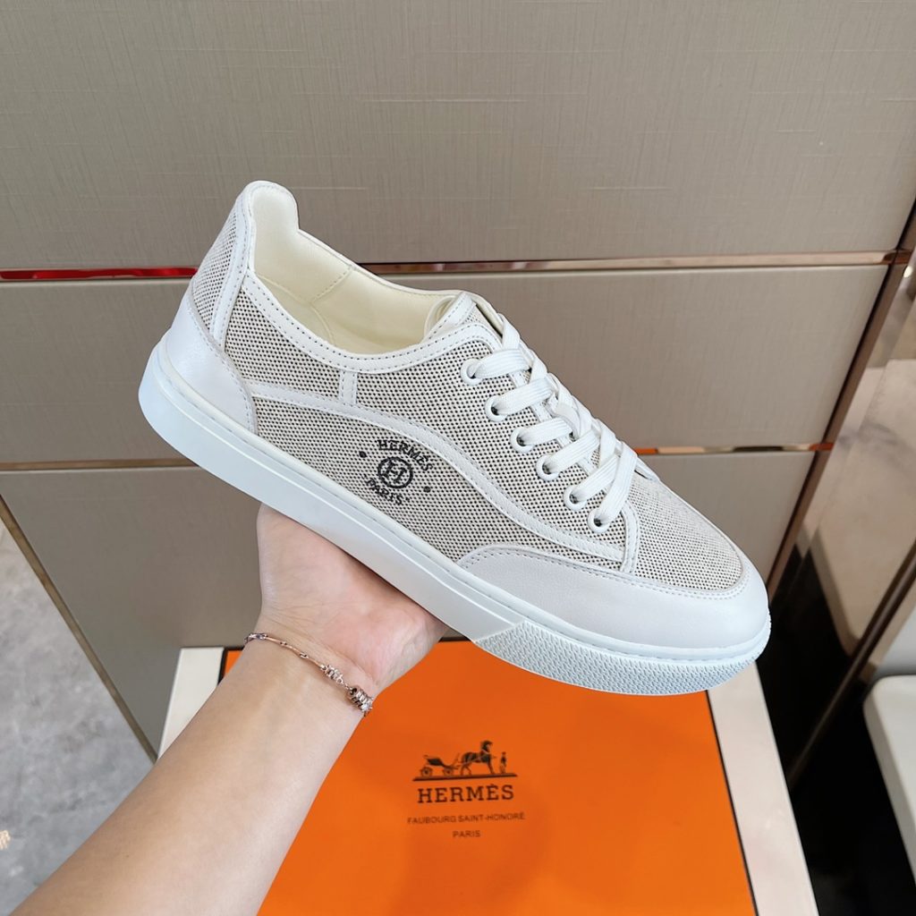 Herme * Emma GET Men's sneakers H Canvas and calfskin sneakers are decorated with the brand logo template cut-out logo. Suitable for spring and summer wear, creating a fashionable look. Cotton canvas and calf leather, goat leather lining, rubber outsole size: 39-44 (38.45 custom made)