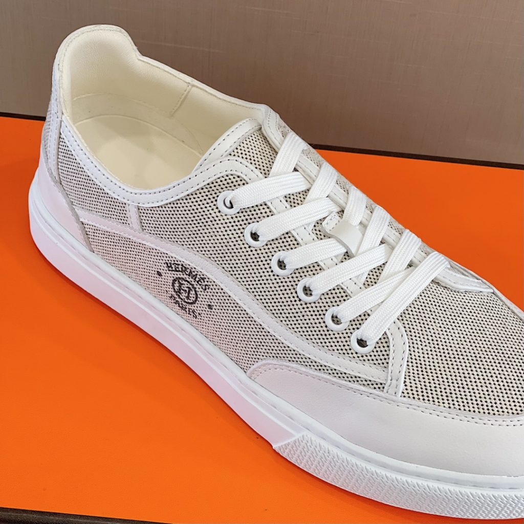 Herme * Emma GET Men's sneakers H Canvas and calfskin sneakers are decorated with the brand logo template cut-out logo. Suitable for spring and summer wear, creating a fashionable look. Cotton canvas and calf leather, goat leather lining, rubber outsole size: 39-44 (38.45 custom made)