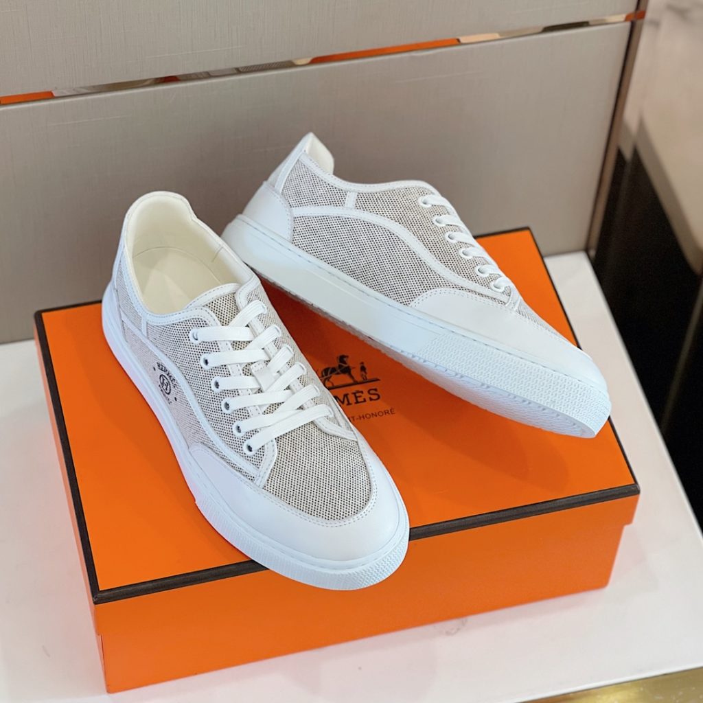 Herme * Emma GET Men's sneakers H Canvas and calfskin sneakers are decorated with the brand logo template cut-out logo. Suitable for spring and summer wear, creating a fashionable look. Cotton canvas and calf leather, goat leather lining, rubber outsole size: 39-44 (38.45 custom made)