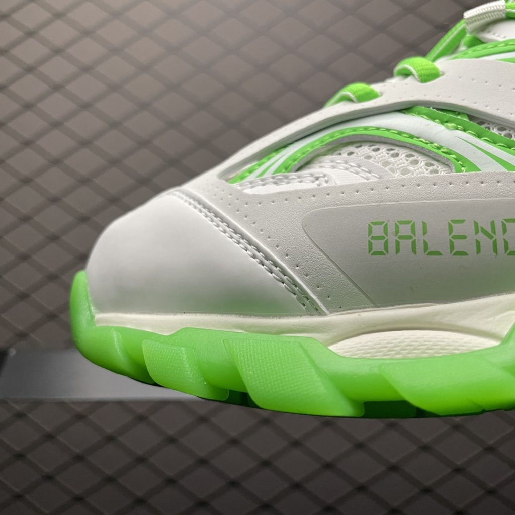 Balenciaga Track Sneaker Balenciaga Three Generation Outdoor Concept Vintage Dad Shoes Counter Synchronized Packaging Original Large Box Details Precise Alignment Official Private Pattern Combination Sole Restores Official ZP Size from Inside Out Maximum Size: 35 36 37 38 39 40 41 42 43 44 45 46