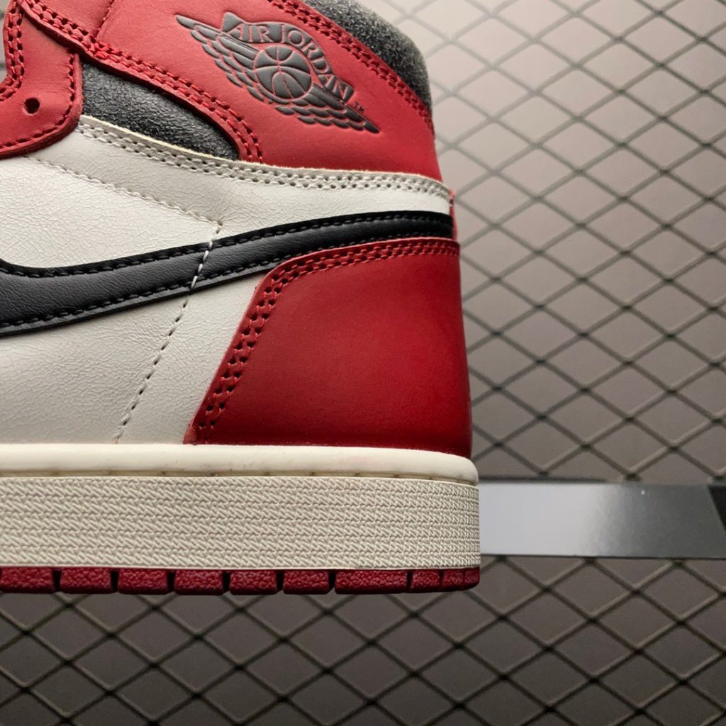 Air Jordan 1 Retro High OG 