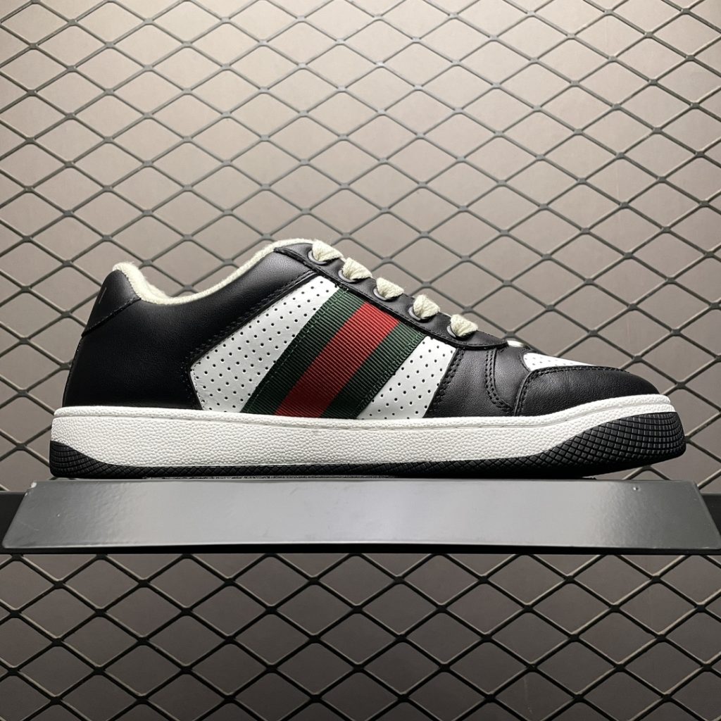 Gucci Screener GG Enamel Retro Casual Board Shoes Exclusive for Quality Original Shoes Development Correct Last Shape Correct Goodyear Adhesive Free Wiring Process Accessories Complete Imported Leather/Original Towel Lining Crafted to Maximize Its Materials and Details Have Been Strived to Restore the Company's Authentic Real Time Photography As Seen in the Picture, Be Careful Against Mixing Sizes: 35 36 37 38 39 40 41 42 43 44