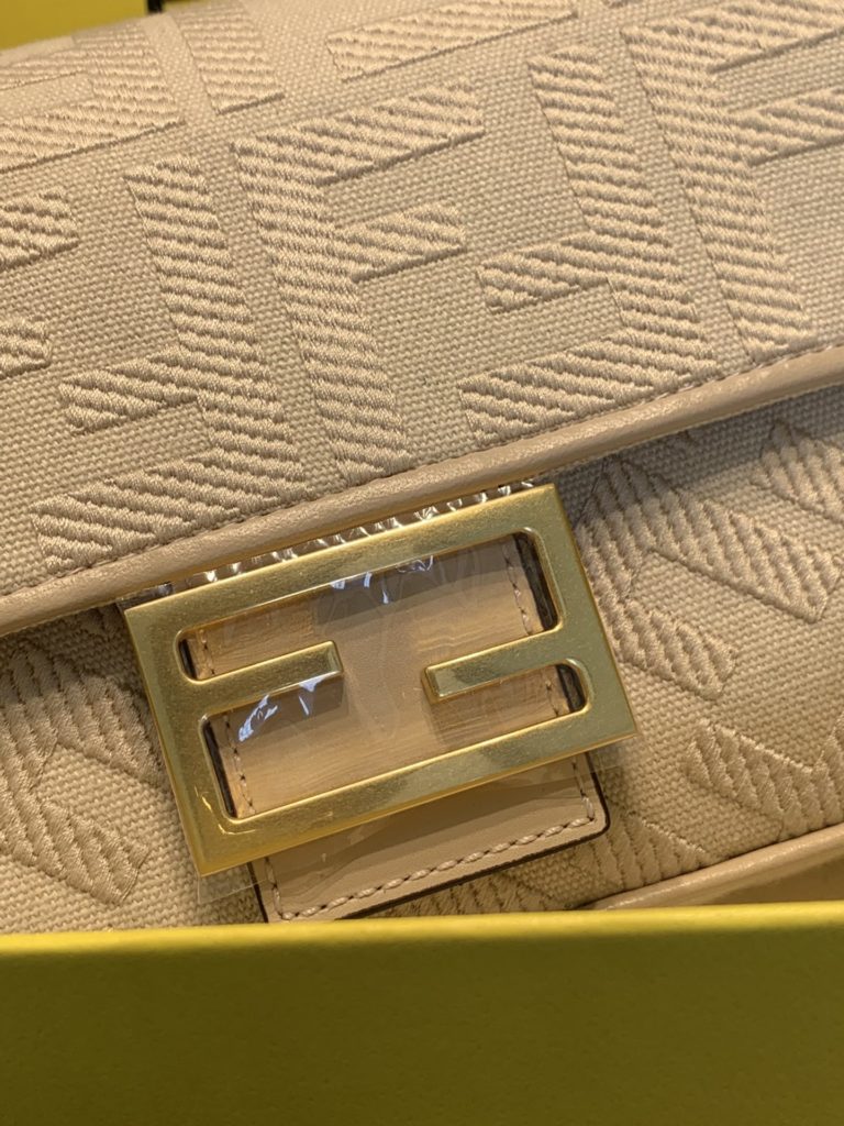 Fendi Fa Staff