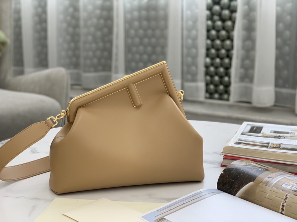 Fendi Fendi's new shoulder bag First is really amazing! 