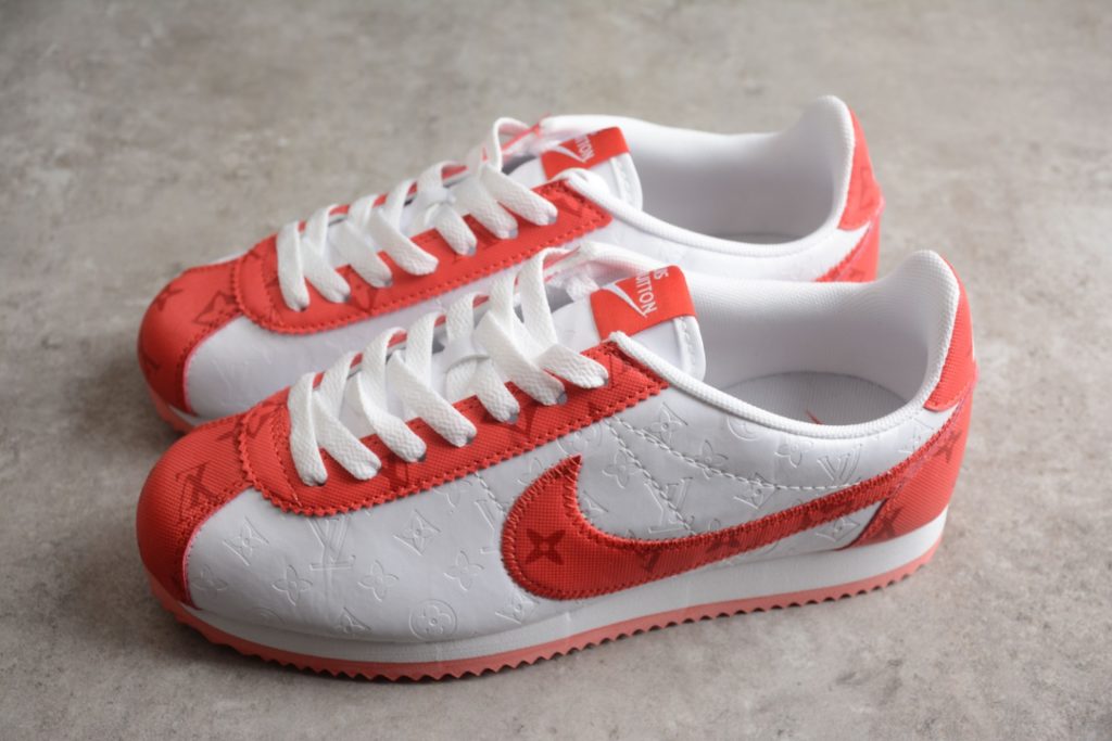 A04B NIke Cortez 72 CLASS IC CORTEZ NYLON PREN LV 1A9VAO SIze：36 36.5 37.5 38 38.5 39 40 40.5 41 42 42.5 43 44